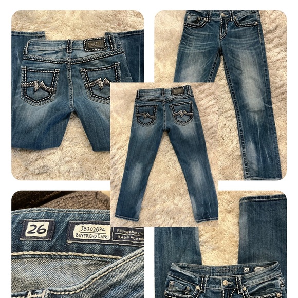 Miss Me Denim - Miss Me Boyfriend Capri Jeans
Size 26